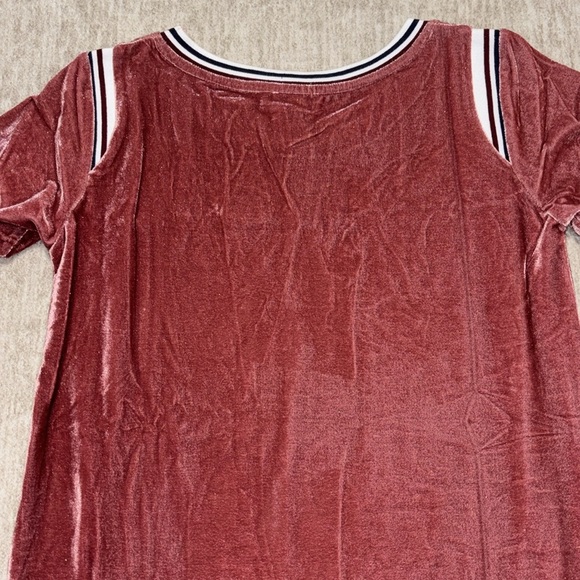 Small POL dusty pink velvet top crochet lace neck sporty flare long - Picture 5 of 5